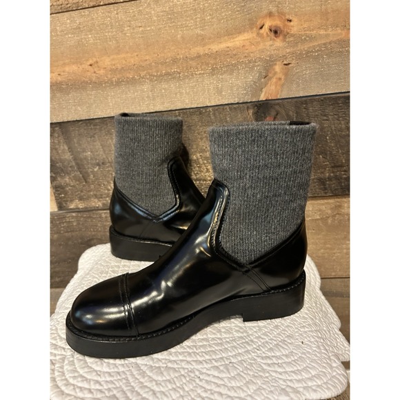 J. Crew Shoes - J.Crew Black Leather Gray Knit Ankle Boots Size 6 EUC‎